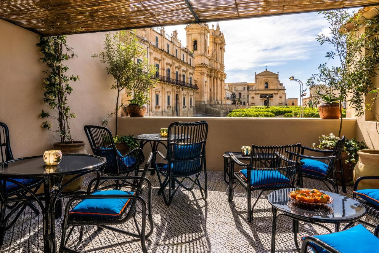 Q92 Noto Hotell Exteriör bild